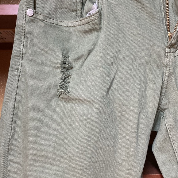 VIP Jeans - Picture 5 of 10